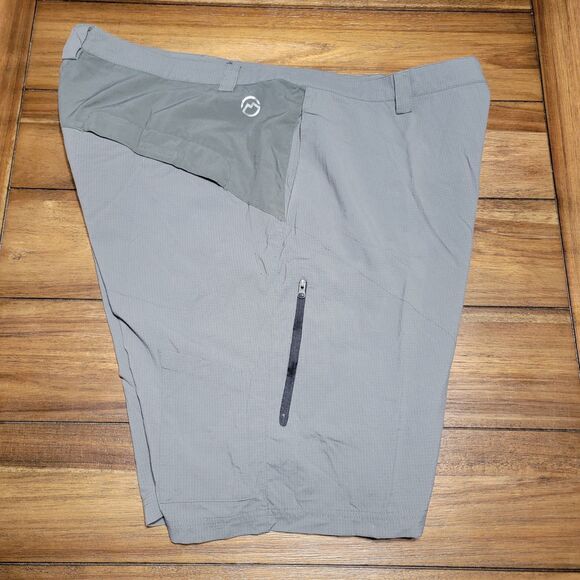 Magellan Outdoors Dark Grey Shorts - Size 44 - Picture 2 of 6